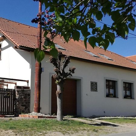 Zeleny Statek Apartment Bzova Екстериор снимка